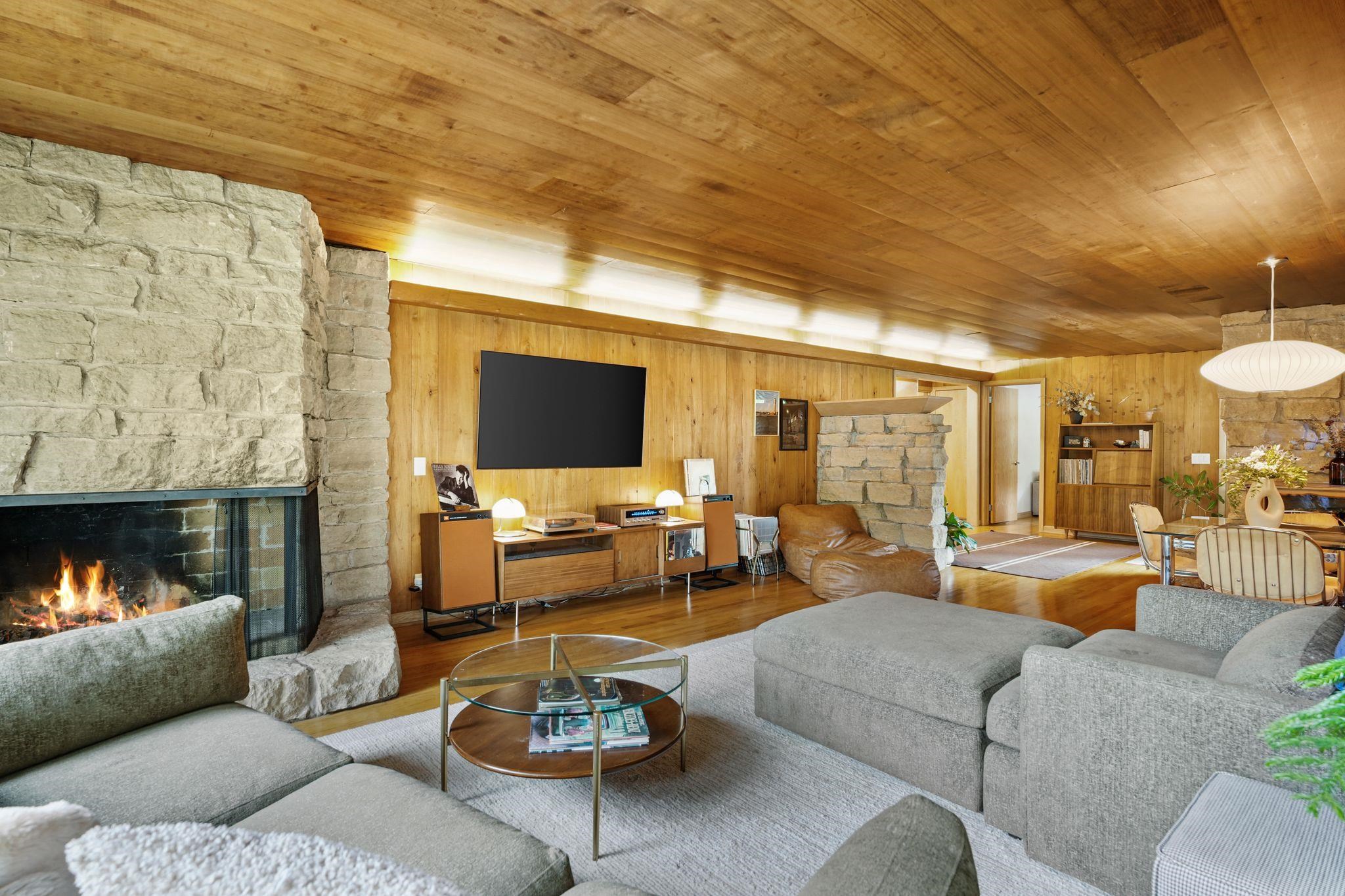 5010 Tomahawk Trail