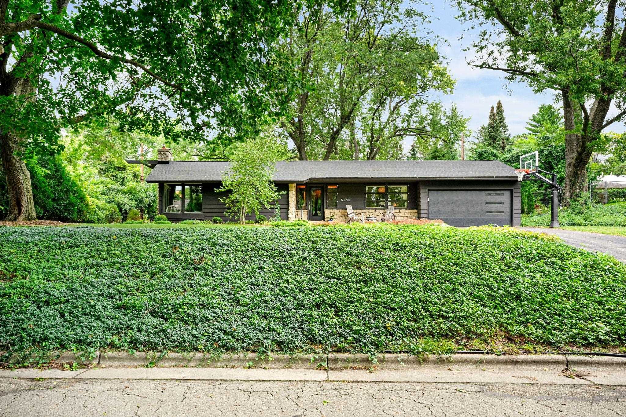 5010 Tomahawk Trail