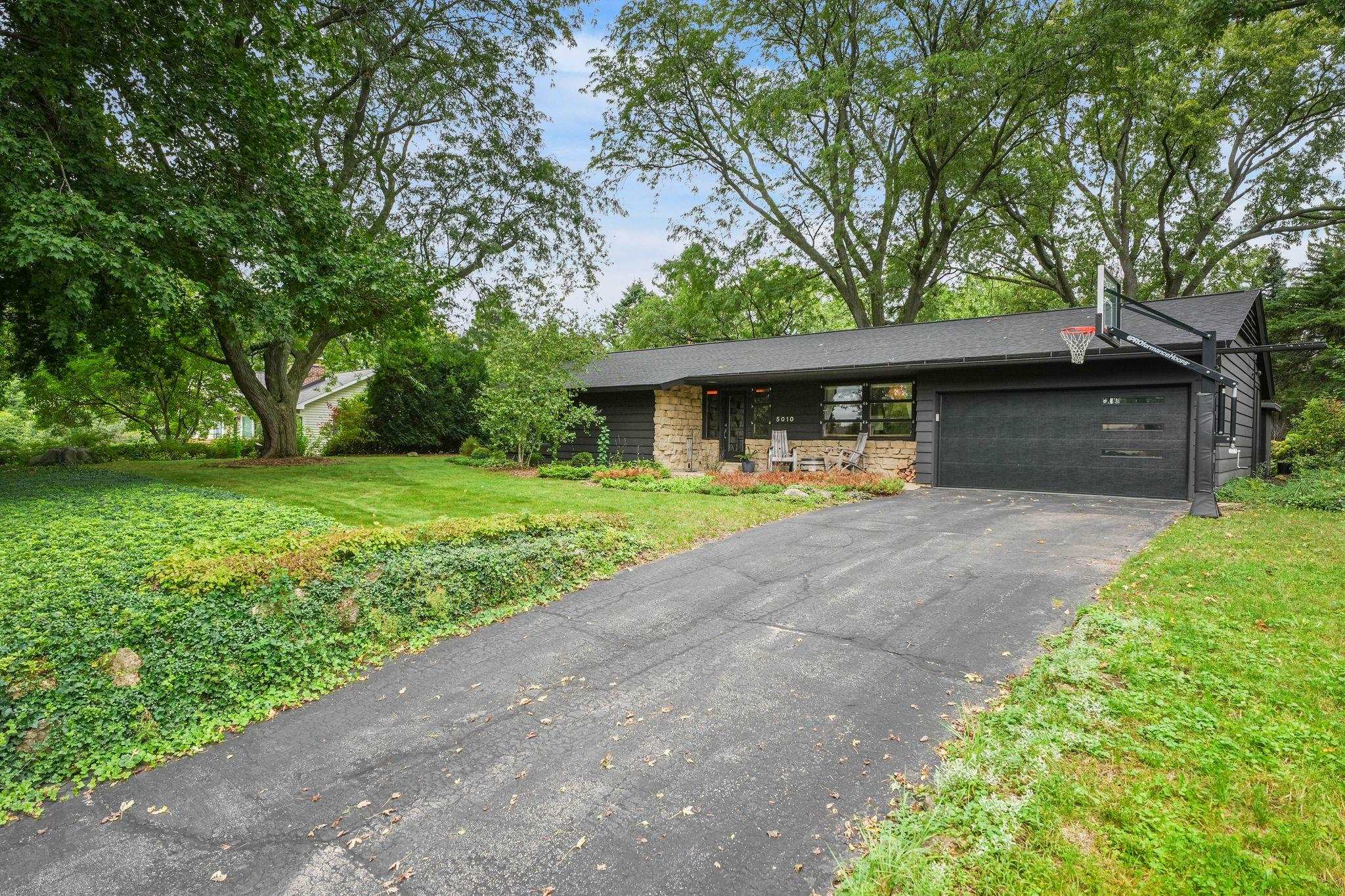 5010 Tomahawk Trail