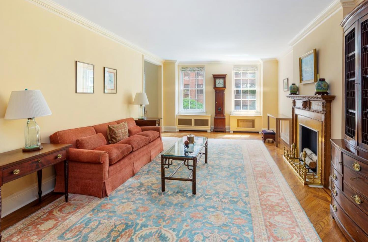 14 SUTTON Place S 4C