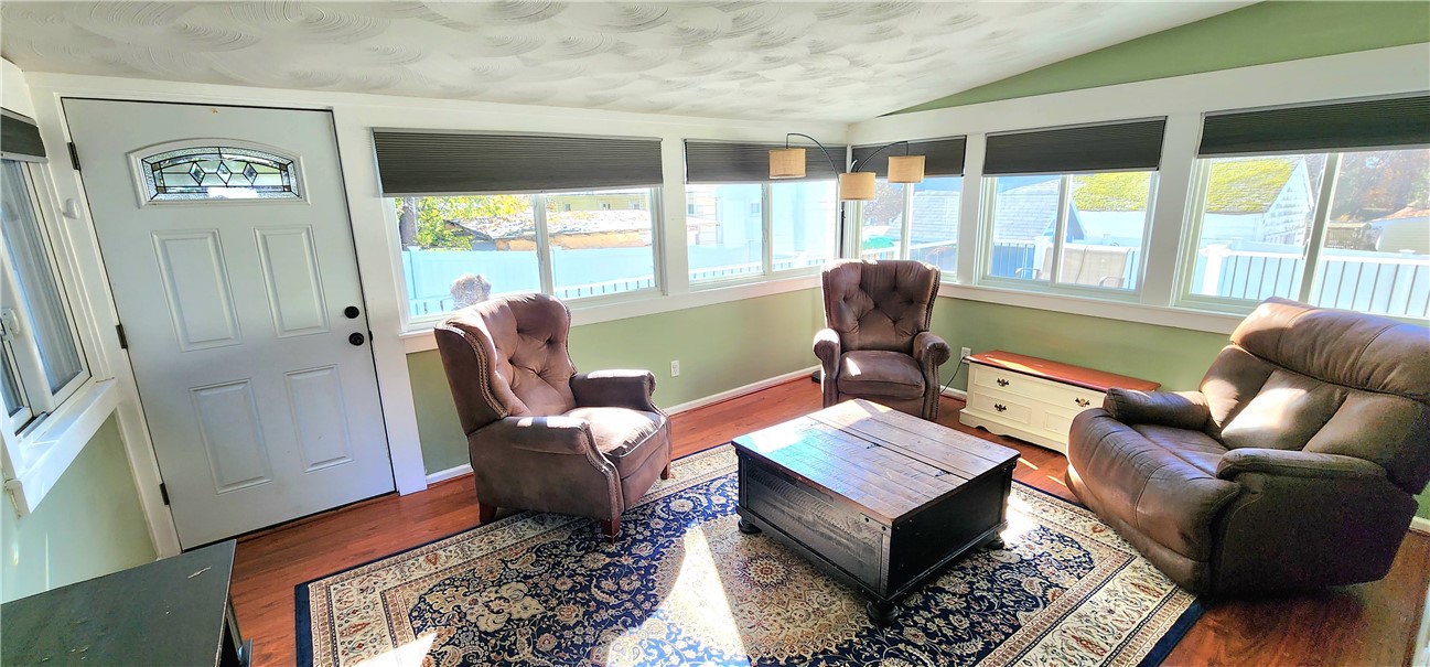 60 Notre Dame Avenue