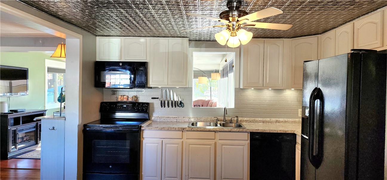 60 Notre Dame Avenue