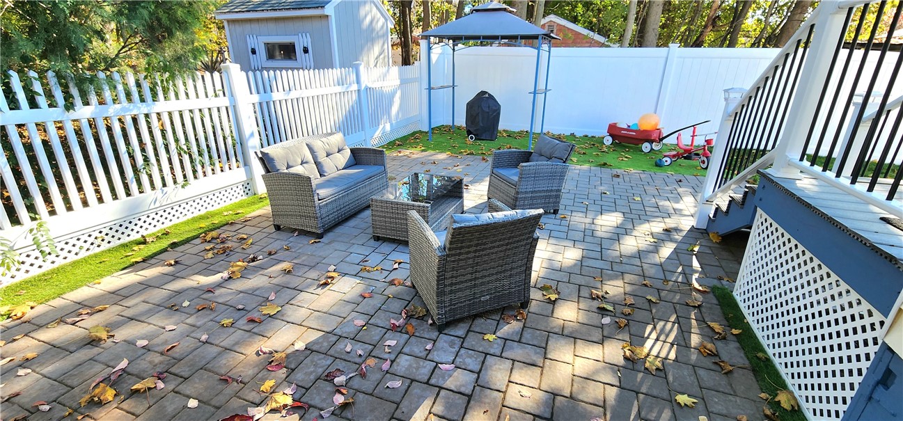 60 Notre Dame Avenue