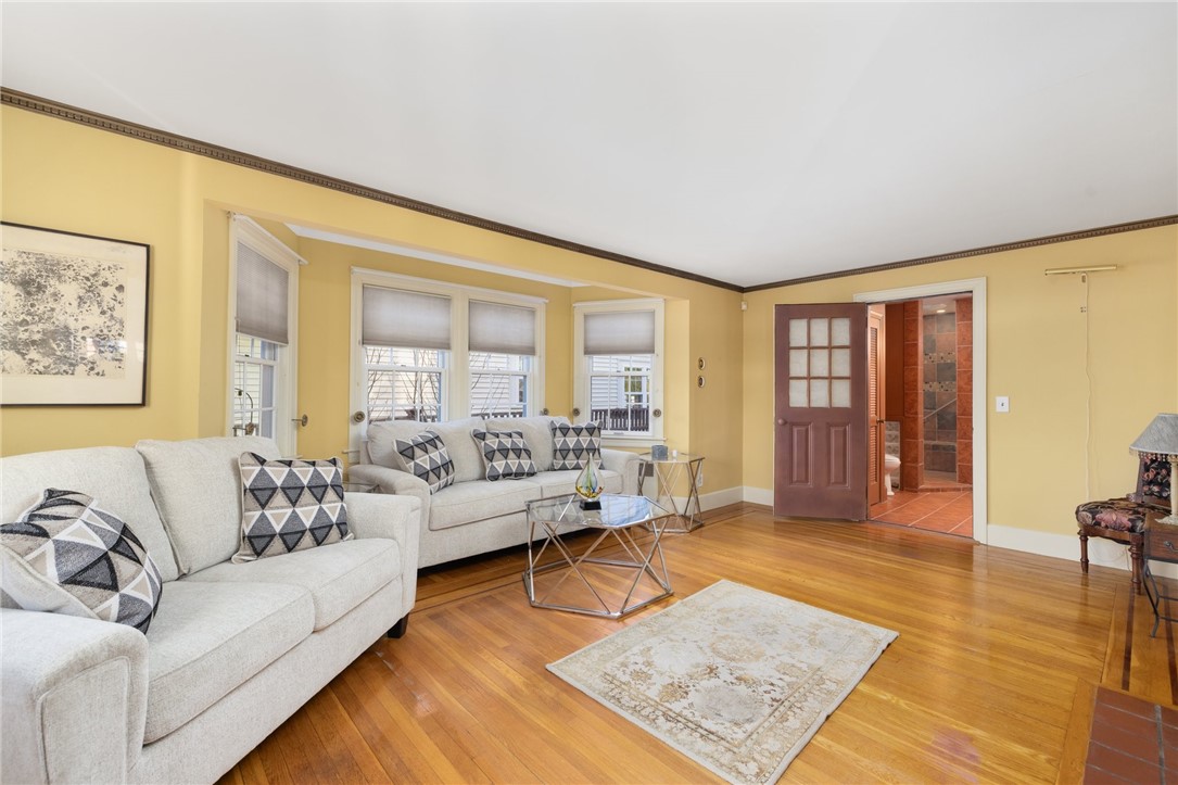 135 Canonchet Avenue