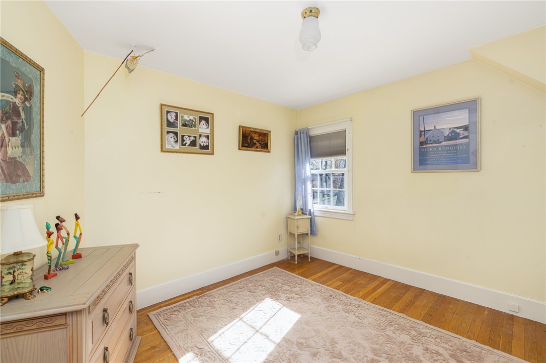 135 Canonchet Avenue