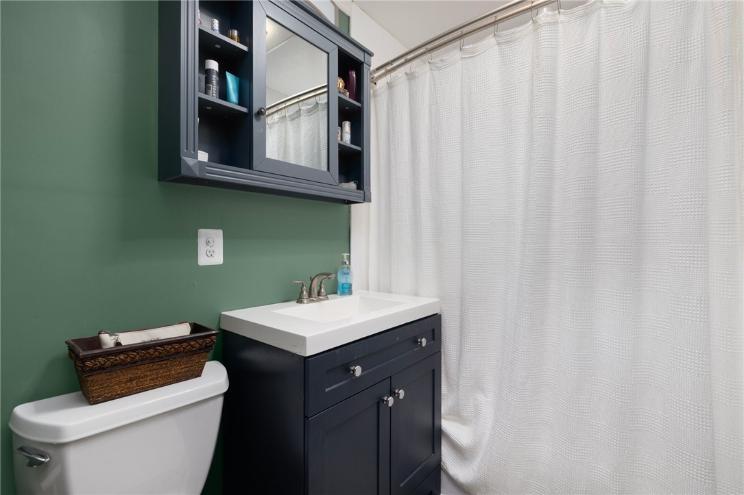 3867 South County Trail