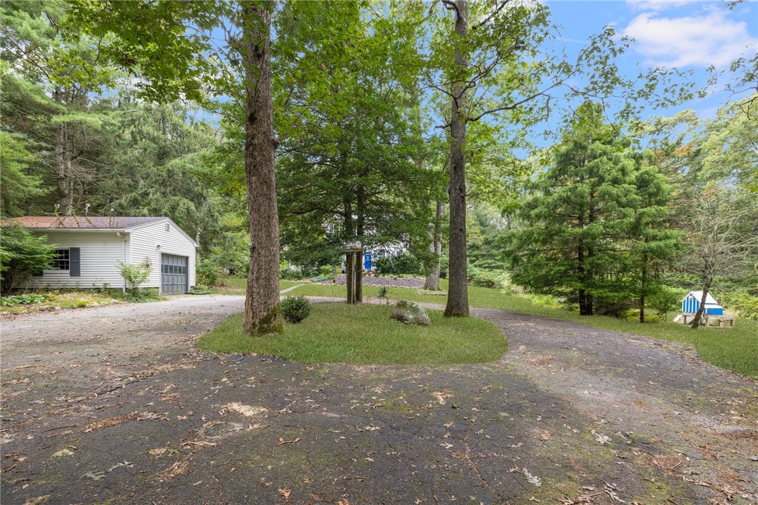 3867 South County Trail