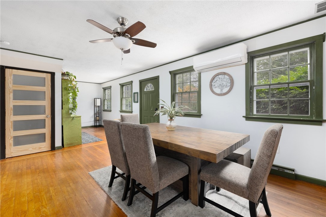 3867 South County Trail