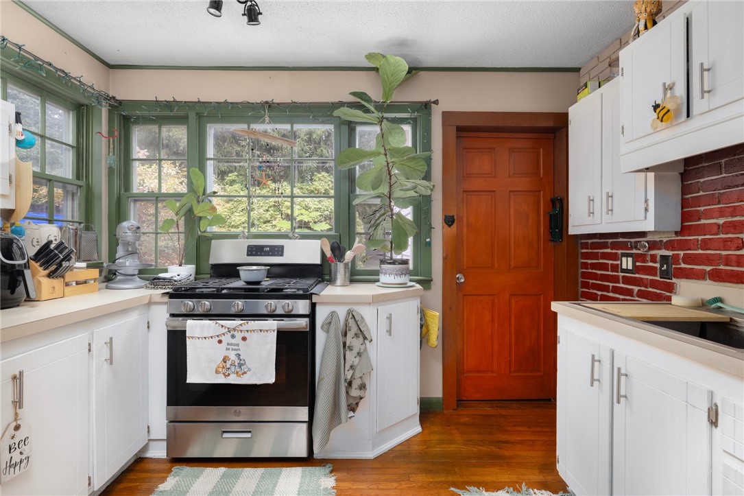 3867 South County Trail