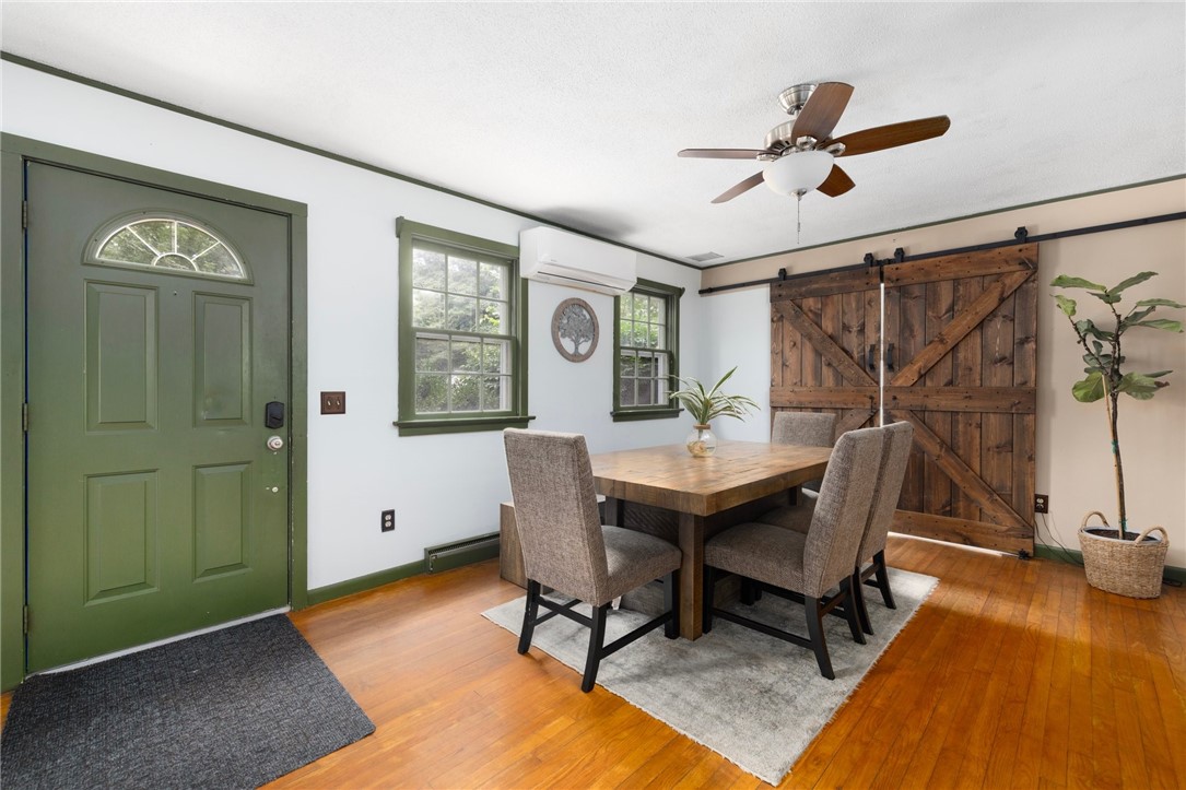 3867 South County Trail