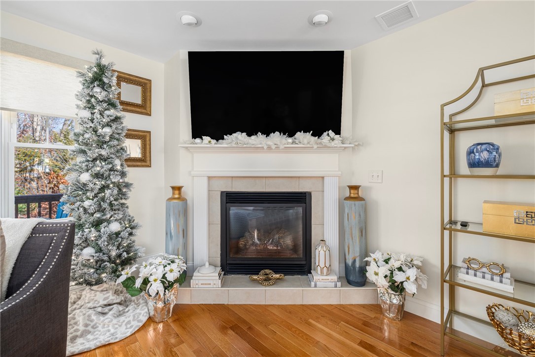 1209 CENTERVILLE Road 5