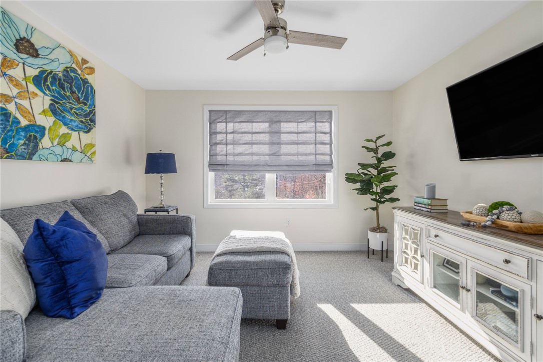 1209 CENTERVILLE Road 5