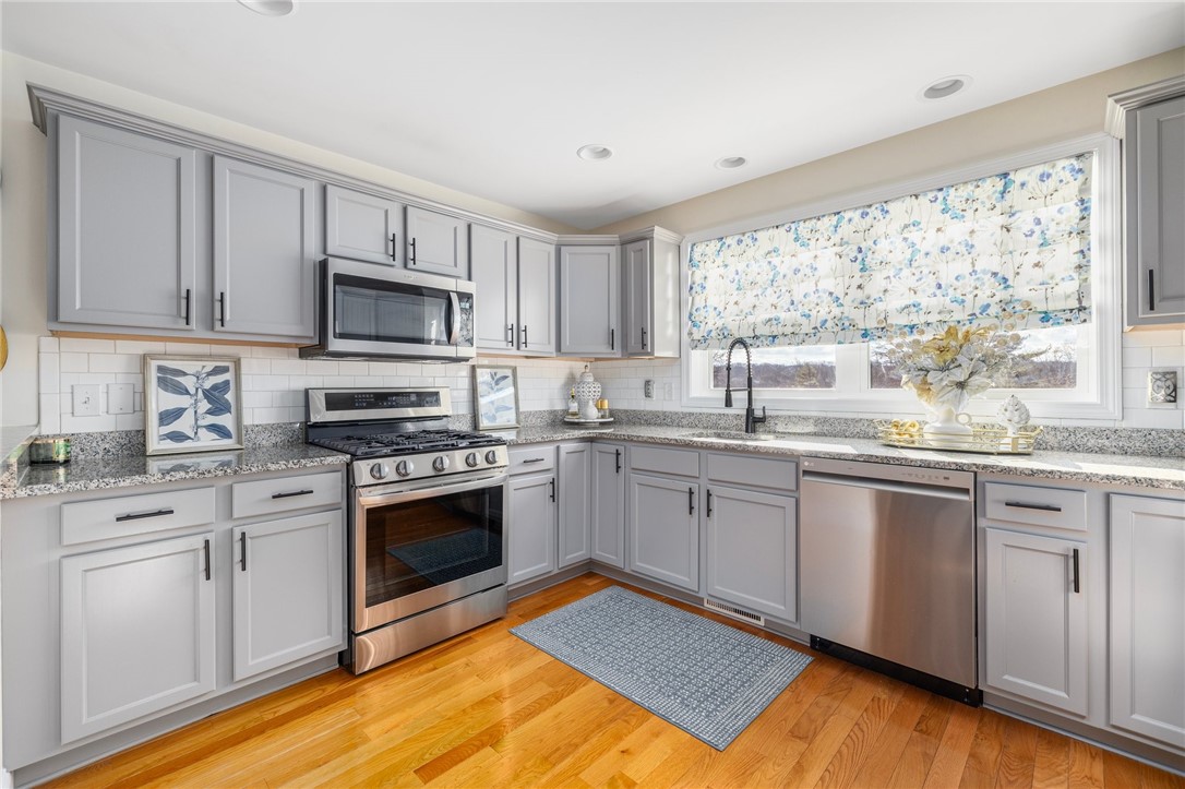 1209 CENTERVILLE Road 5