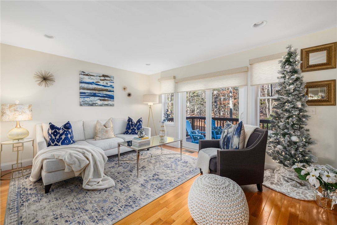 1209 CENTERVILLE Road 5