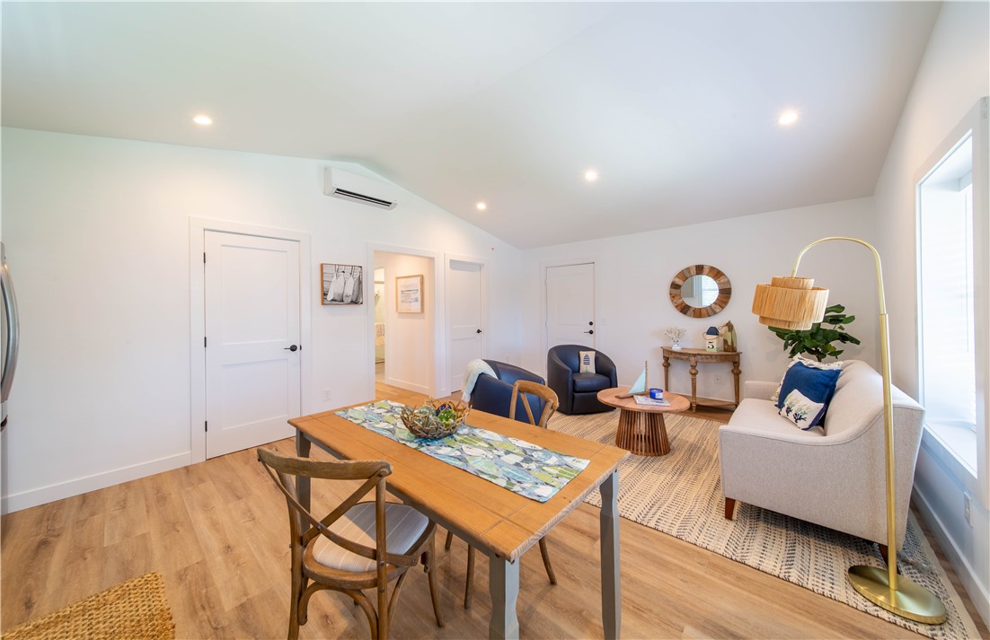 32 Exchange Street 104