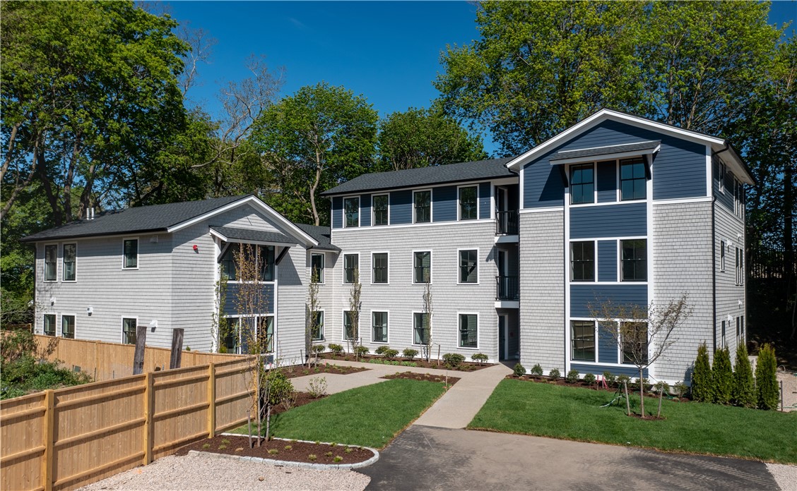 32 Exchange Street 104