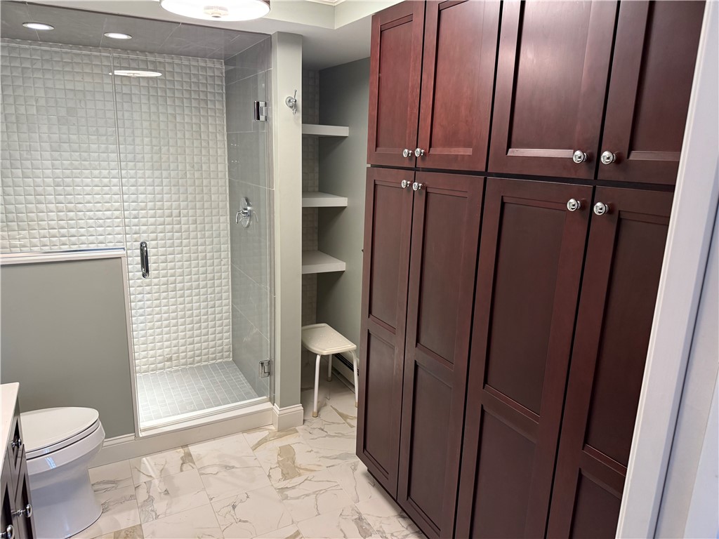 4162 NE Post Road 12