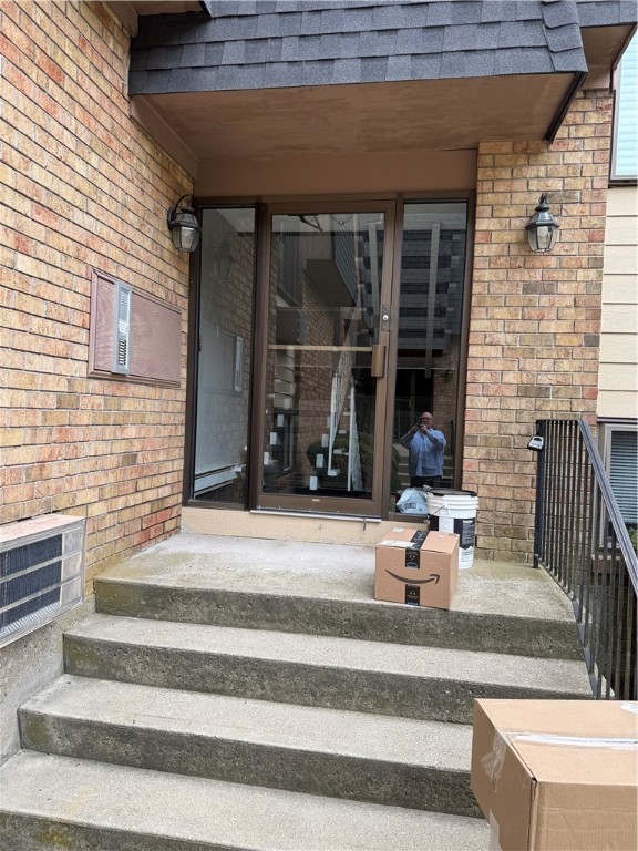 4162 NE Post Road 12