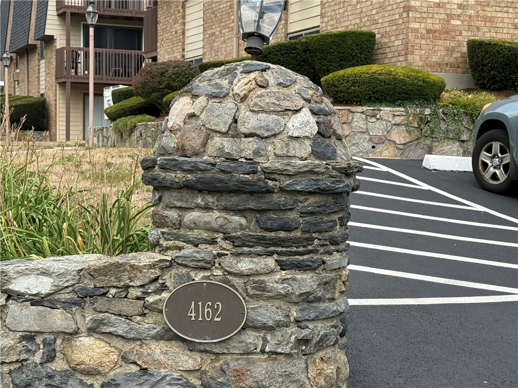 4162 NE Post Road 12