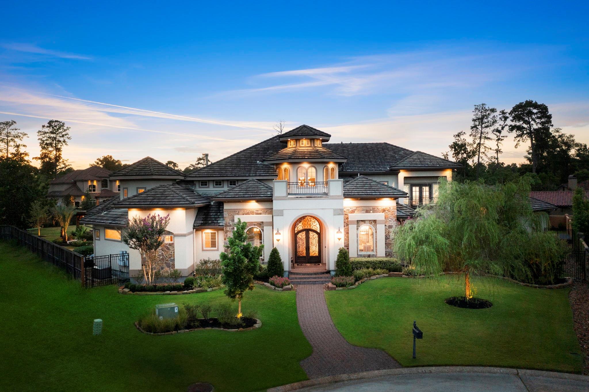 13 Pleasant Shadows Drive