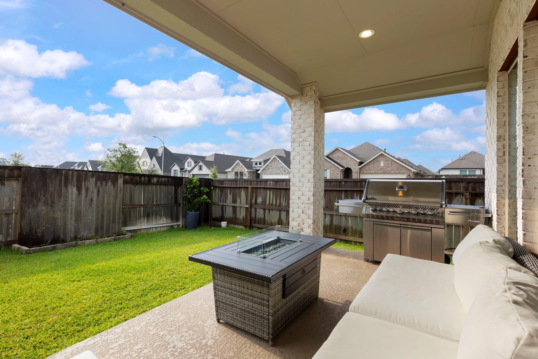 42208 Cubierto Trace