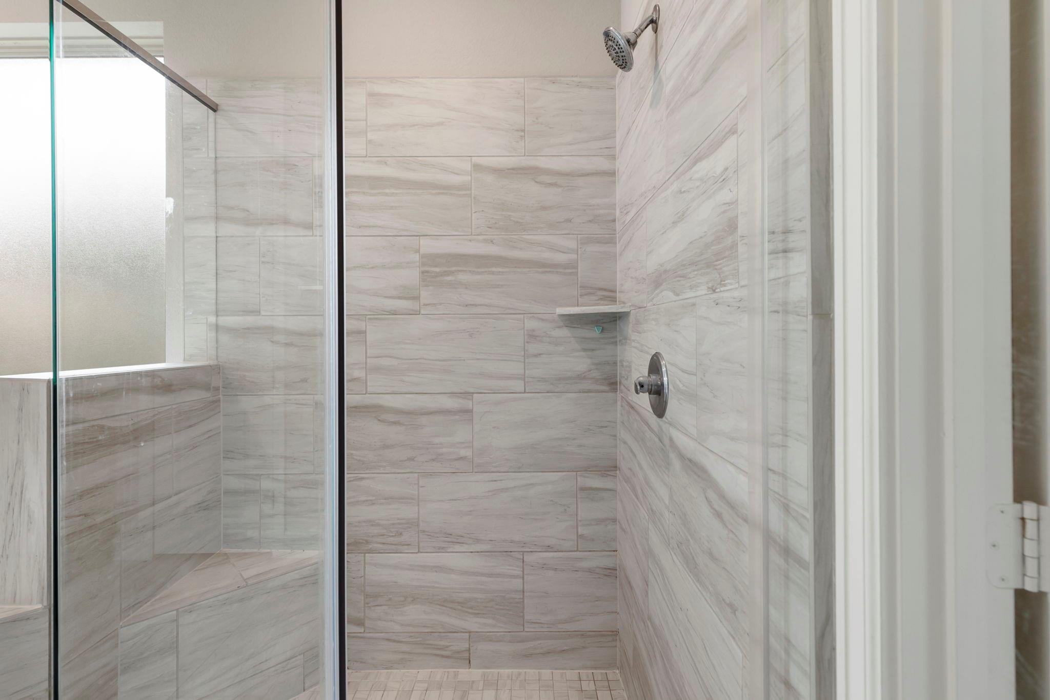 42208 Cubierto Trace