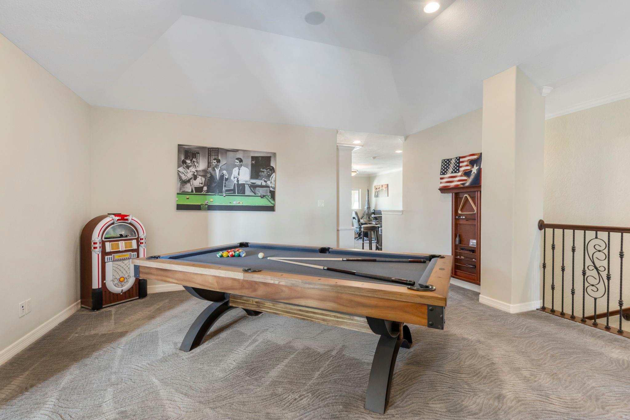 13 Pleasant Shadows Drive