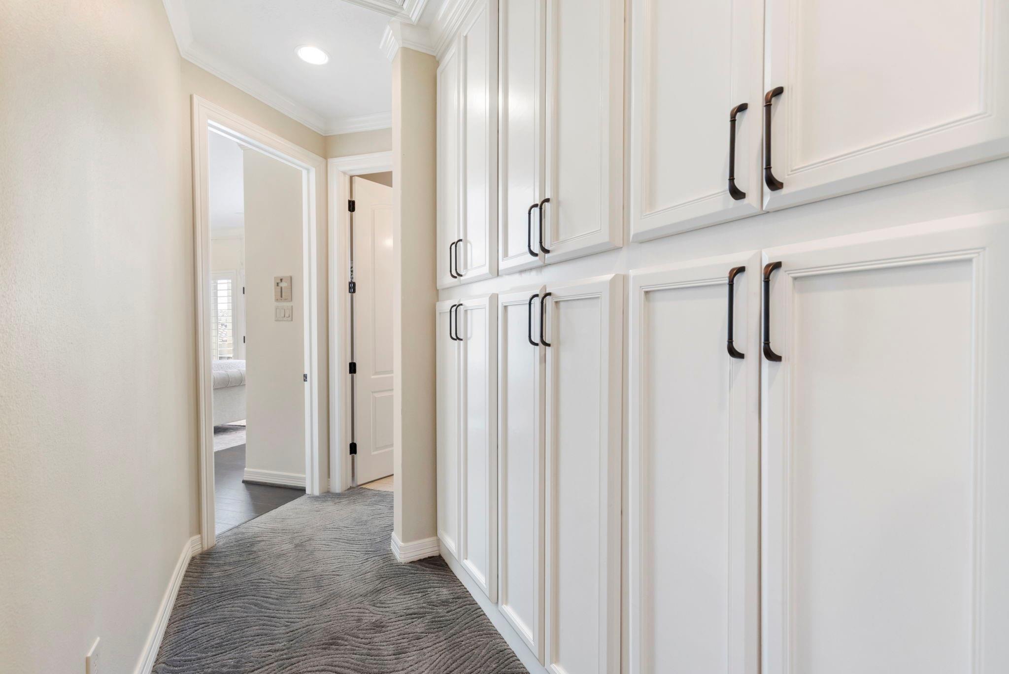 13 Pleasant Shadows Drive