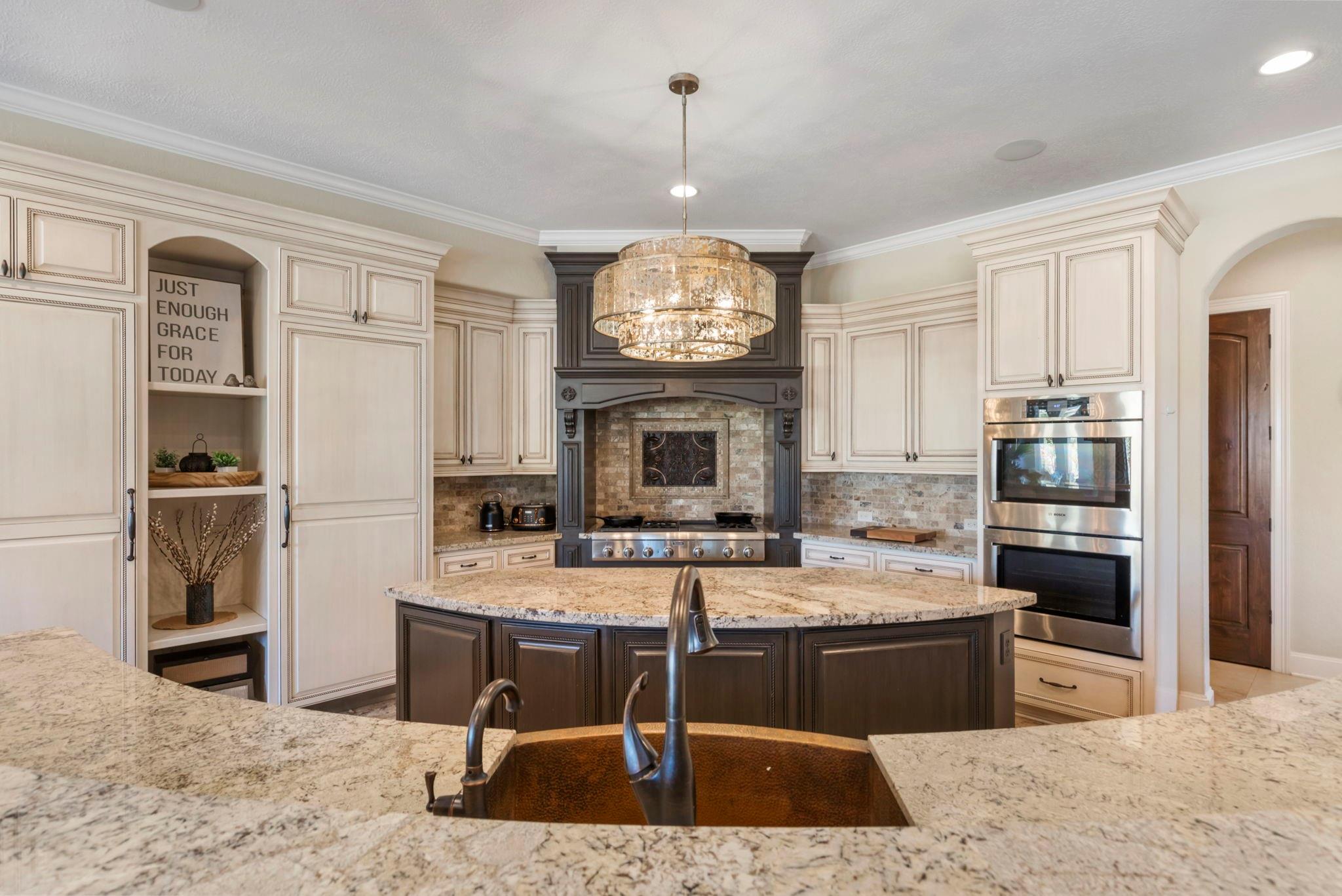 13 Pleasant Shadows Drive