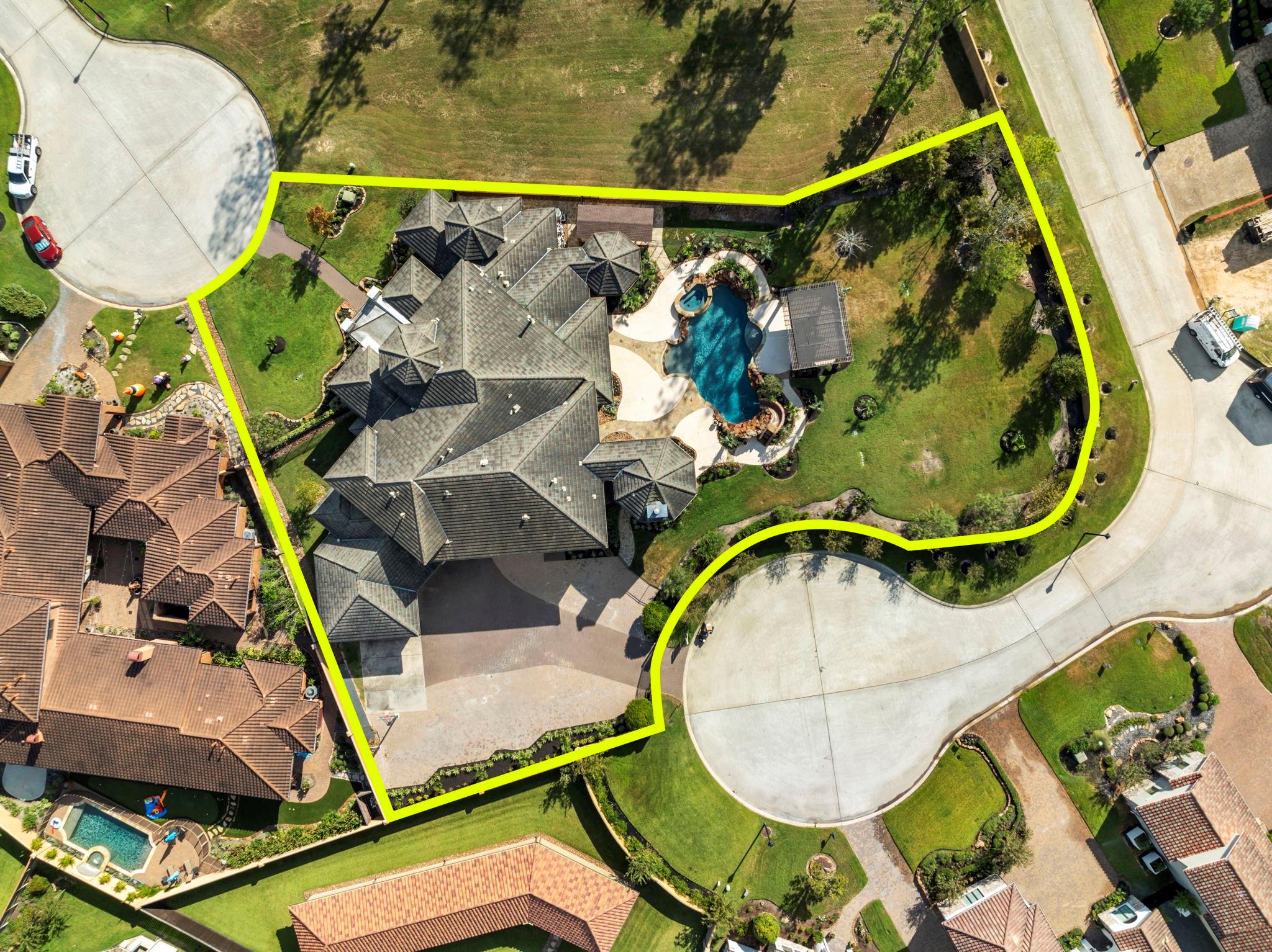 13 Pleasant Shadows Drive