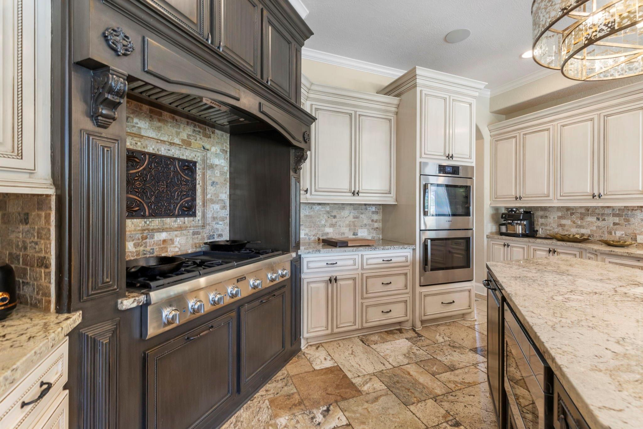 13 Pleasant Shadows Drive