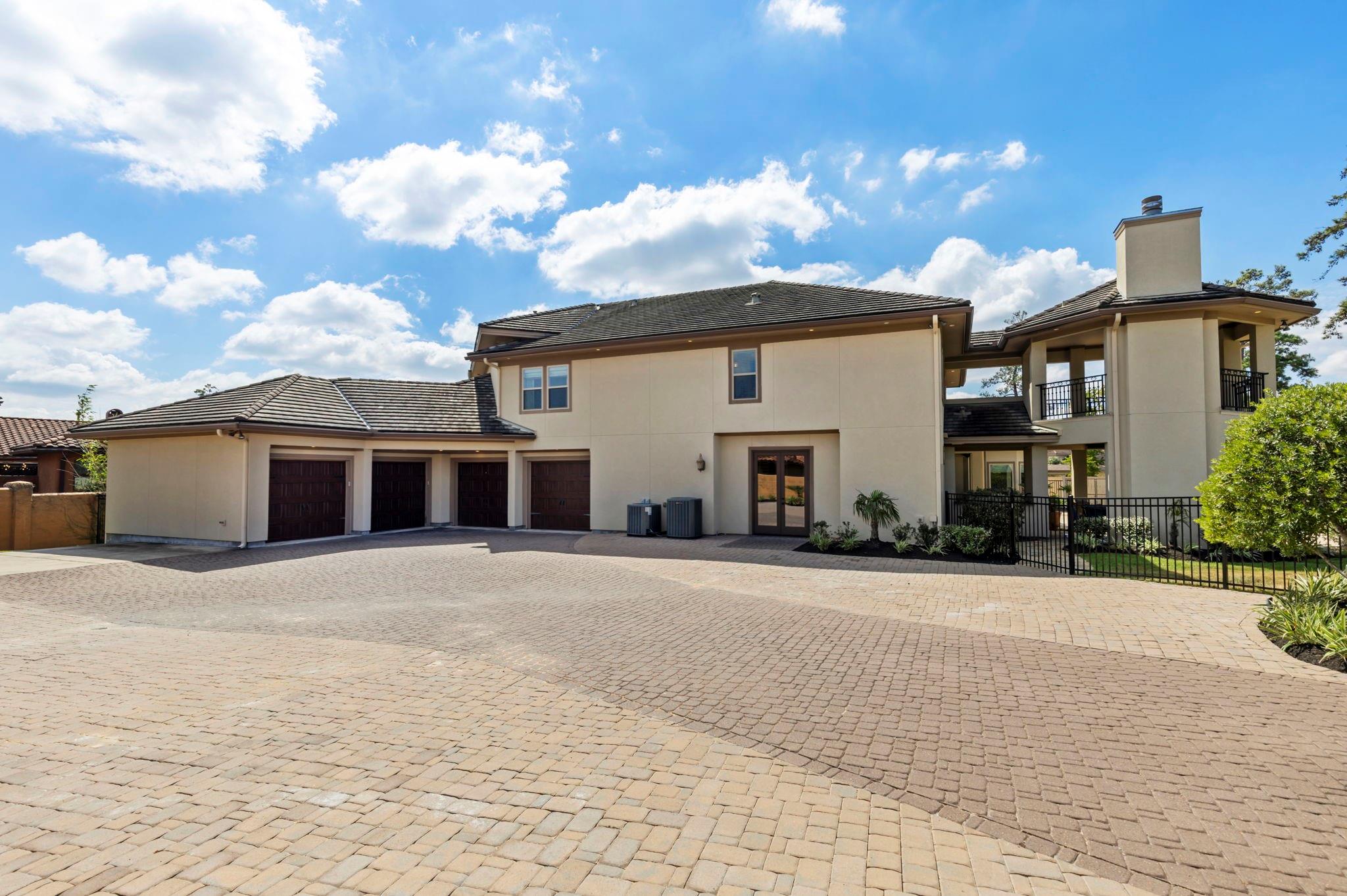 13 Pleasant Shadows Drive