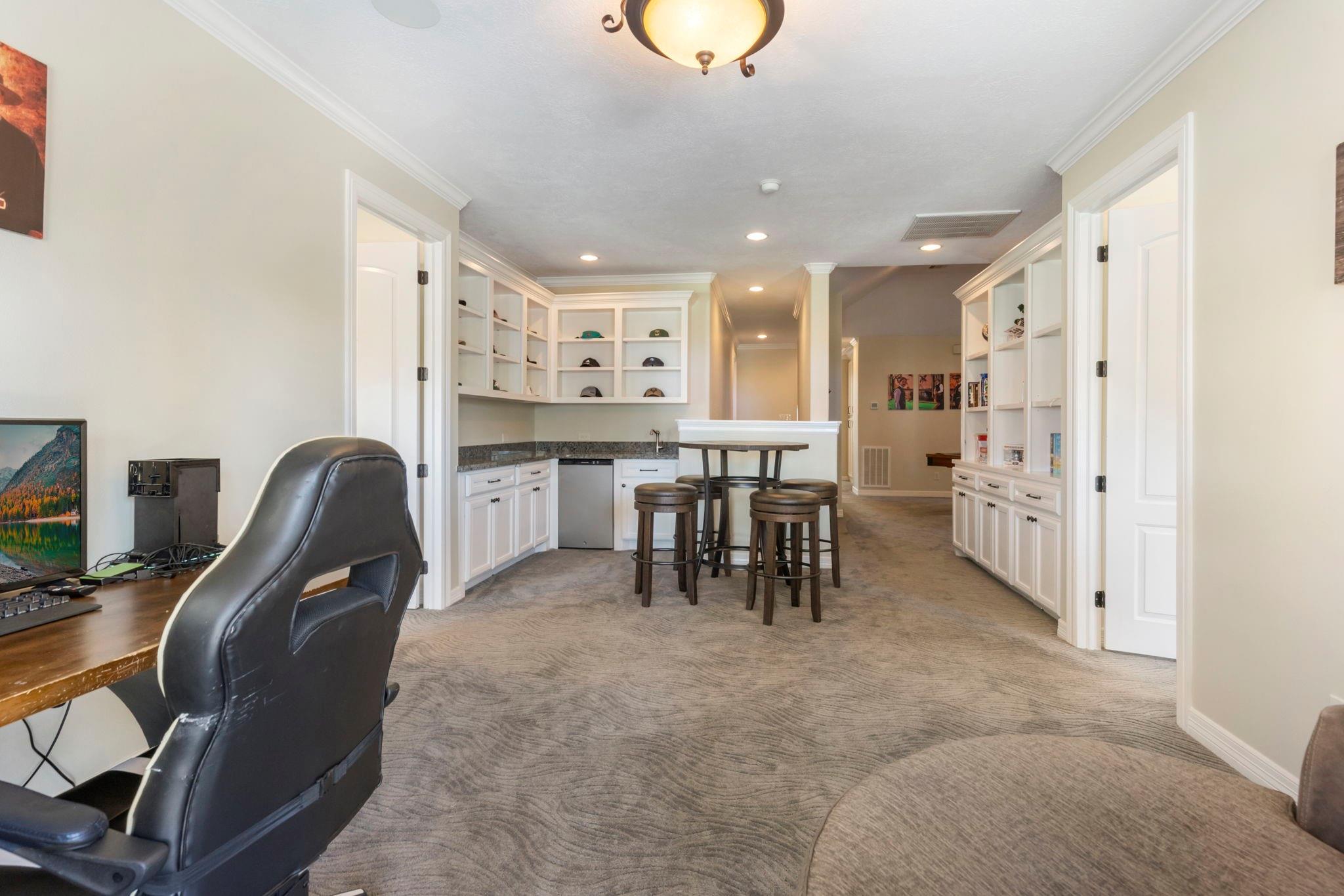 13 Pleasant Shadows Drive