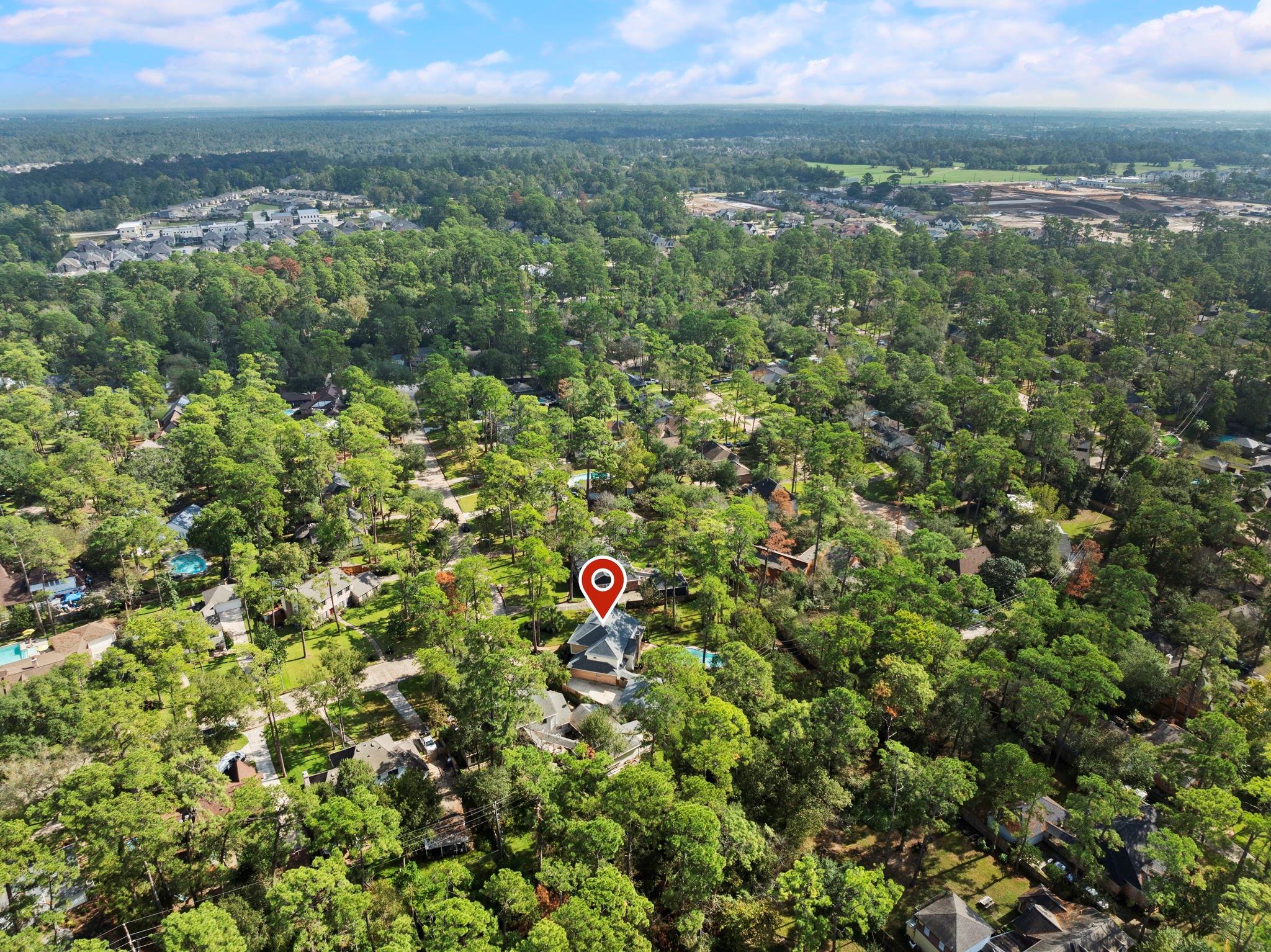 6131 Knollview Drive