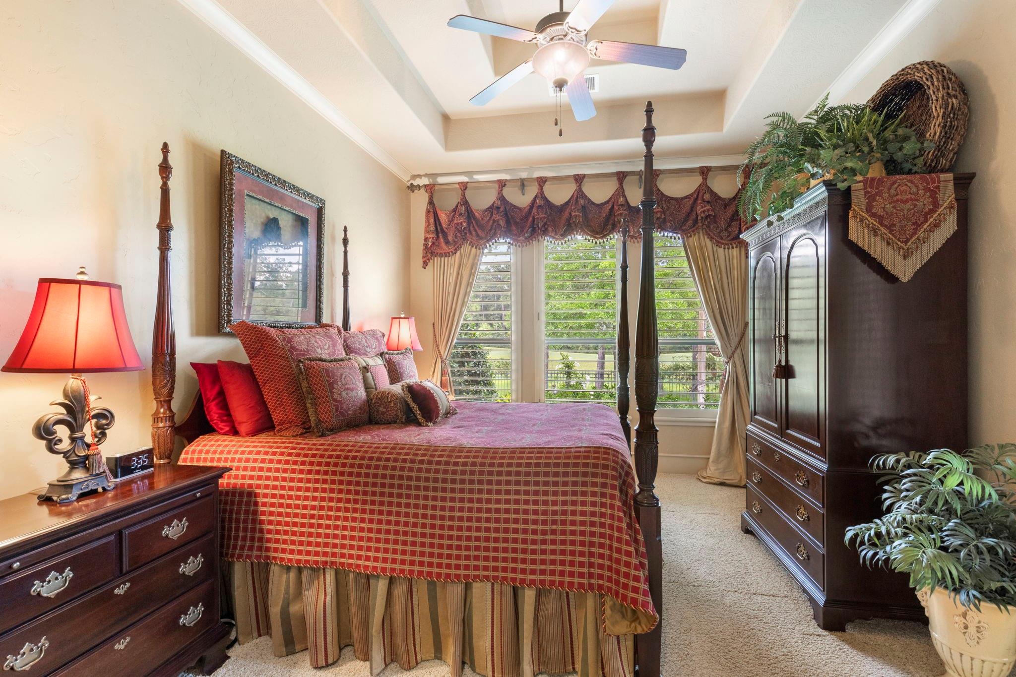 38 Post Shadow Estate Drive