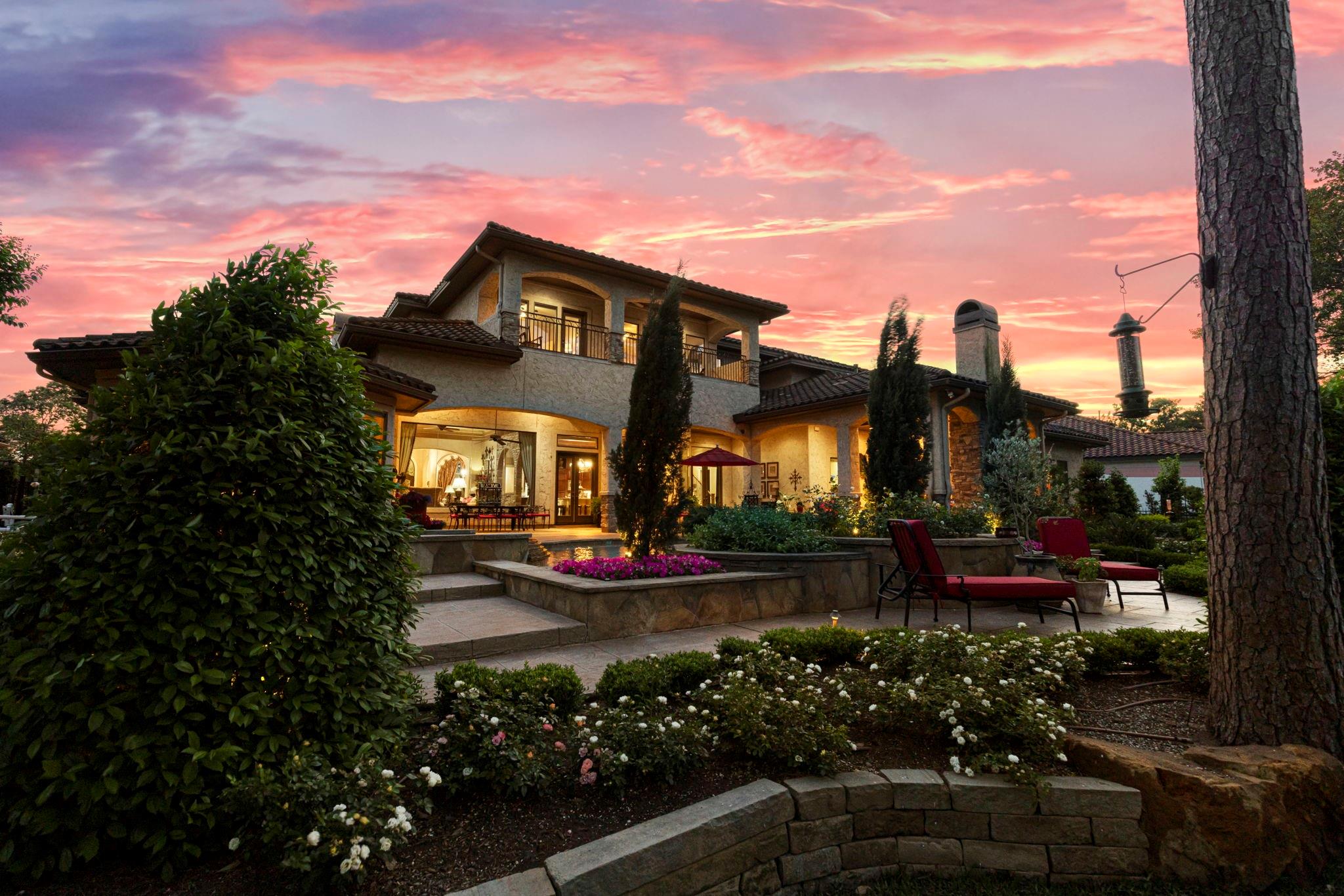 38 Post Shadow Estate Drive