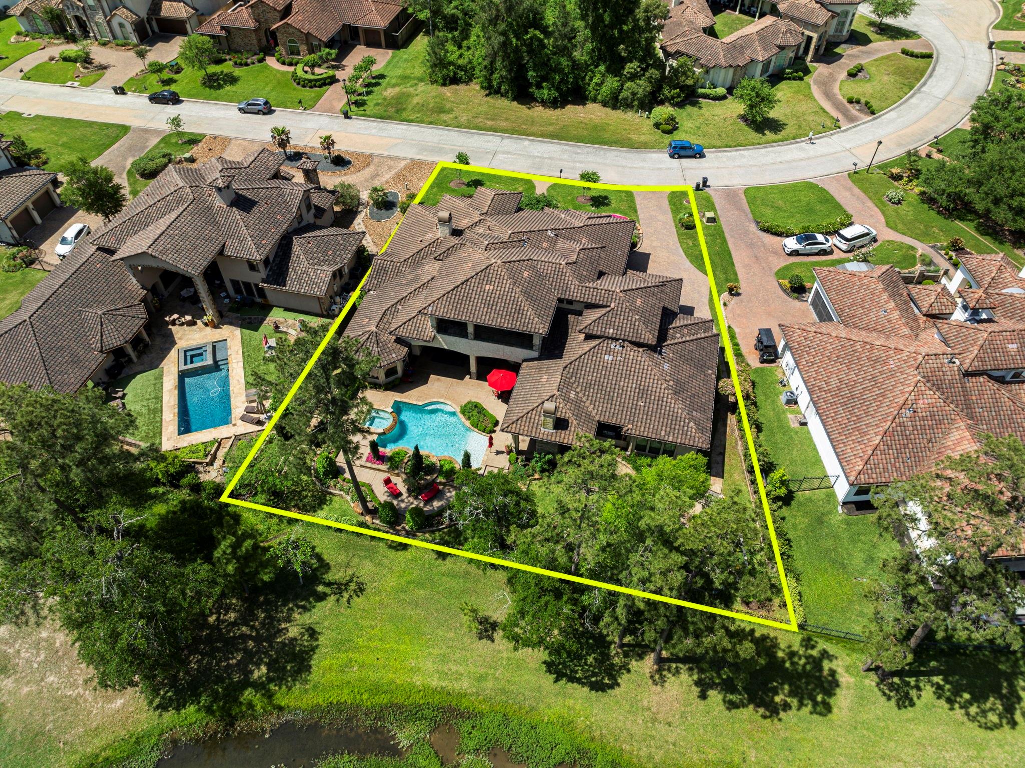 38 Post Shadow Estate Drive