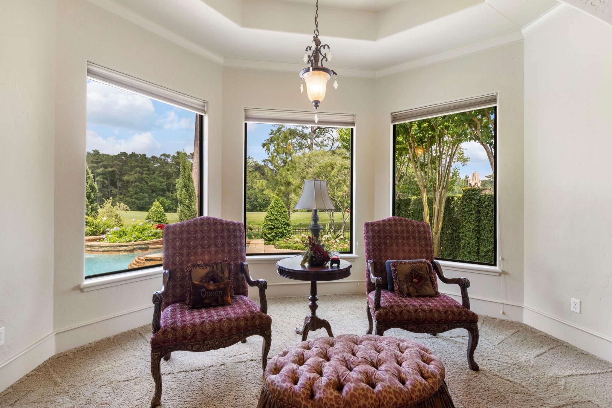 38 Post Shadow Estate Drive