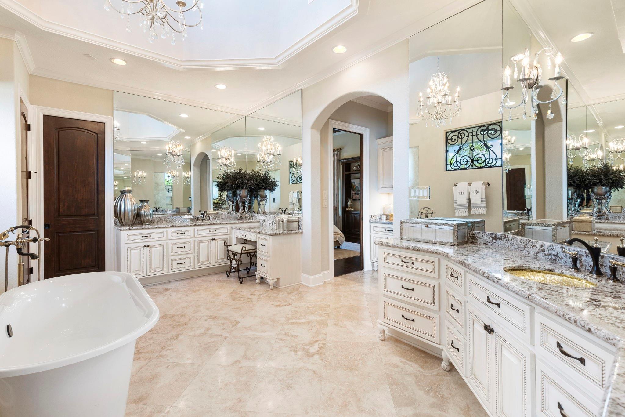 13 Pleasant Shadows Drive