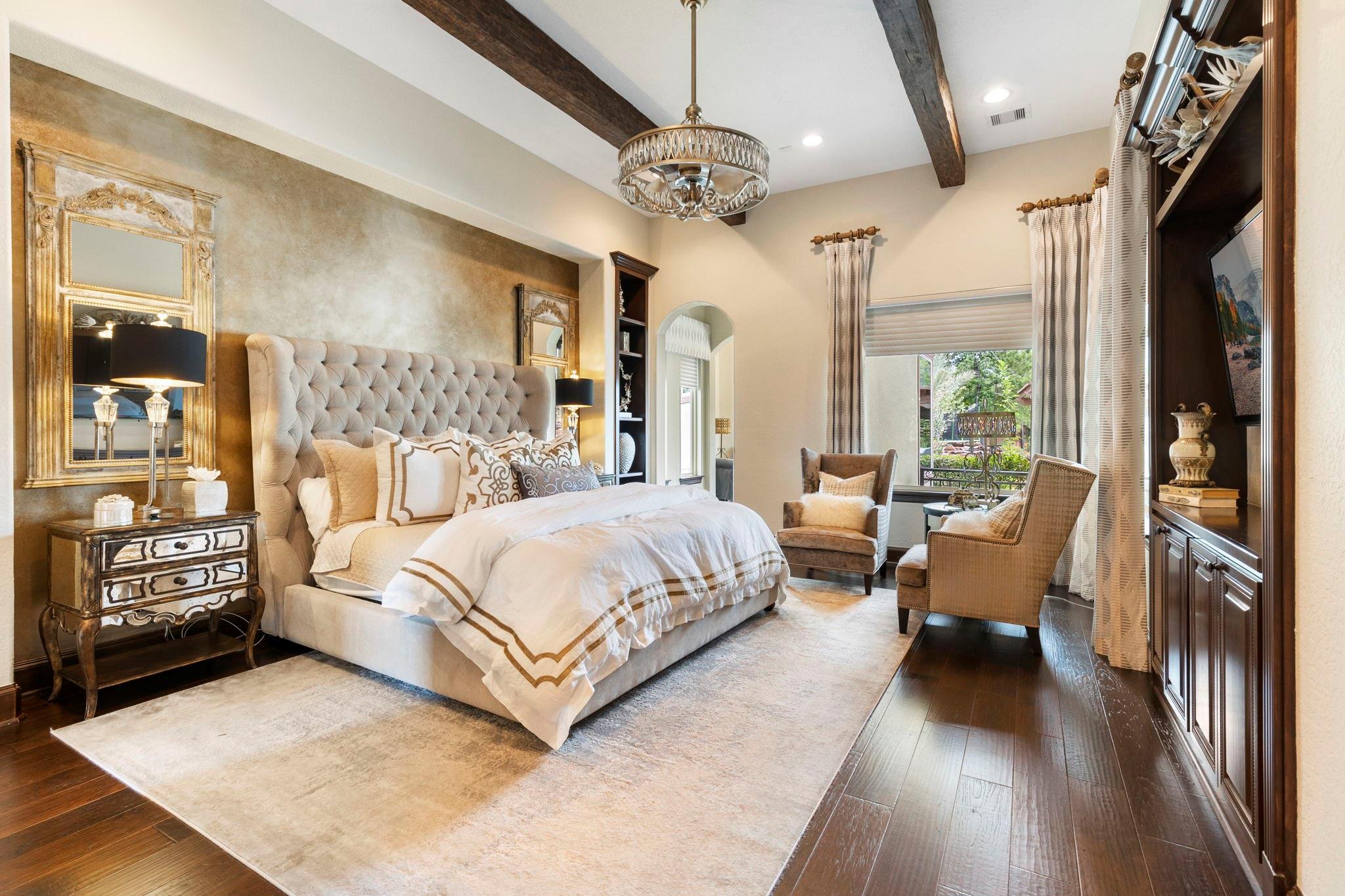 13 Pleasant Shadows Drive