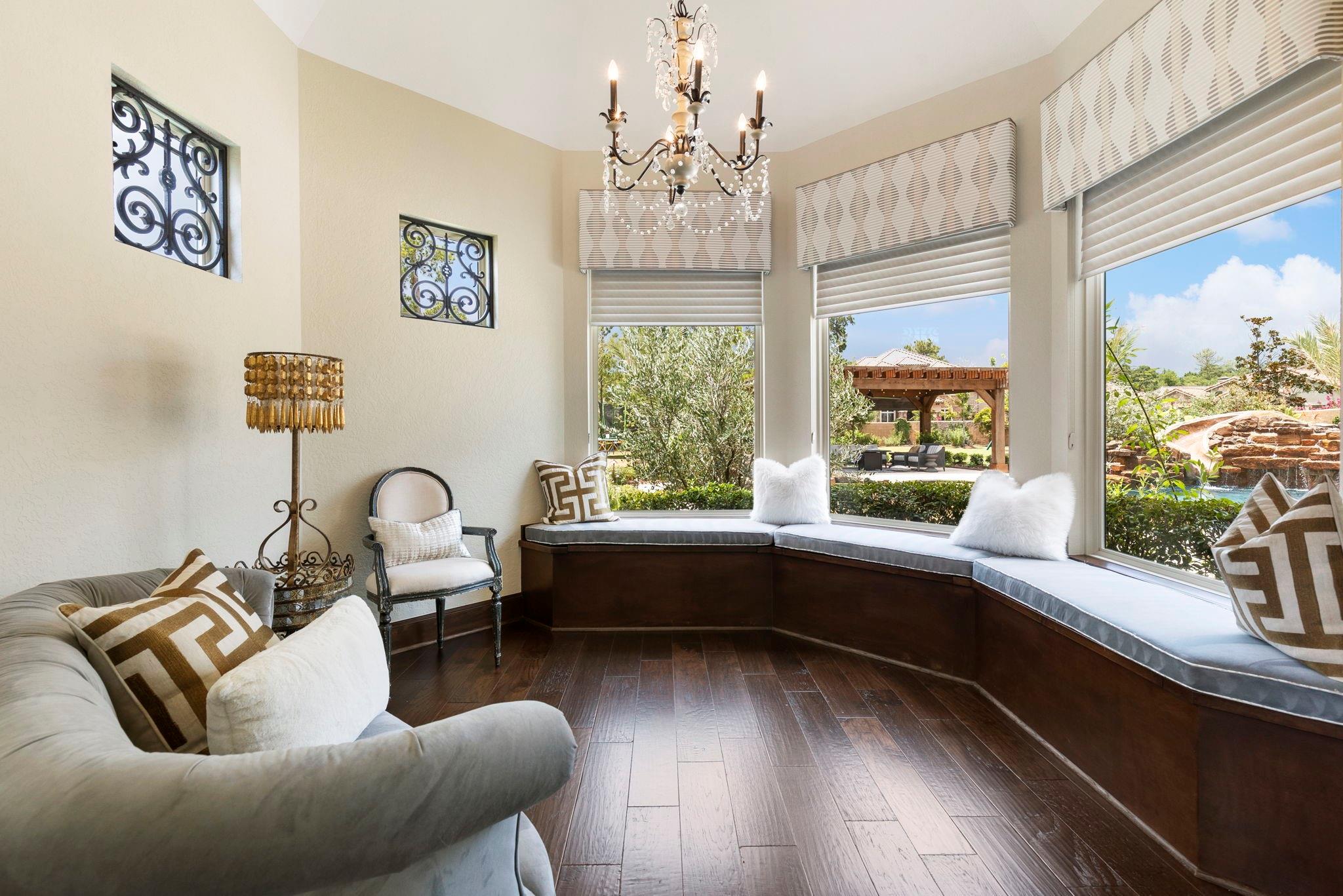 13 Pleasant Shadows Drive