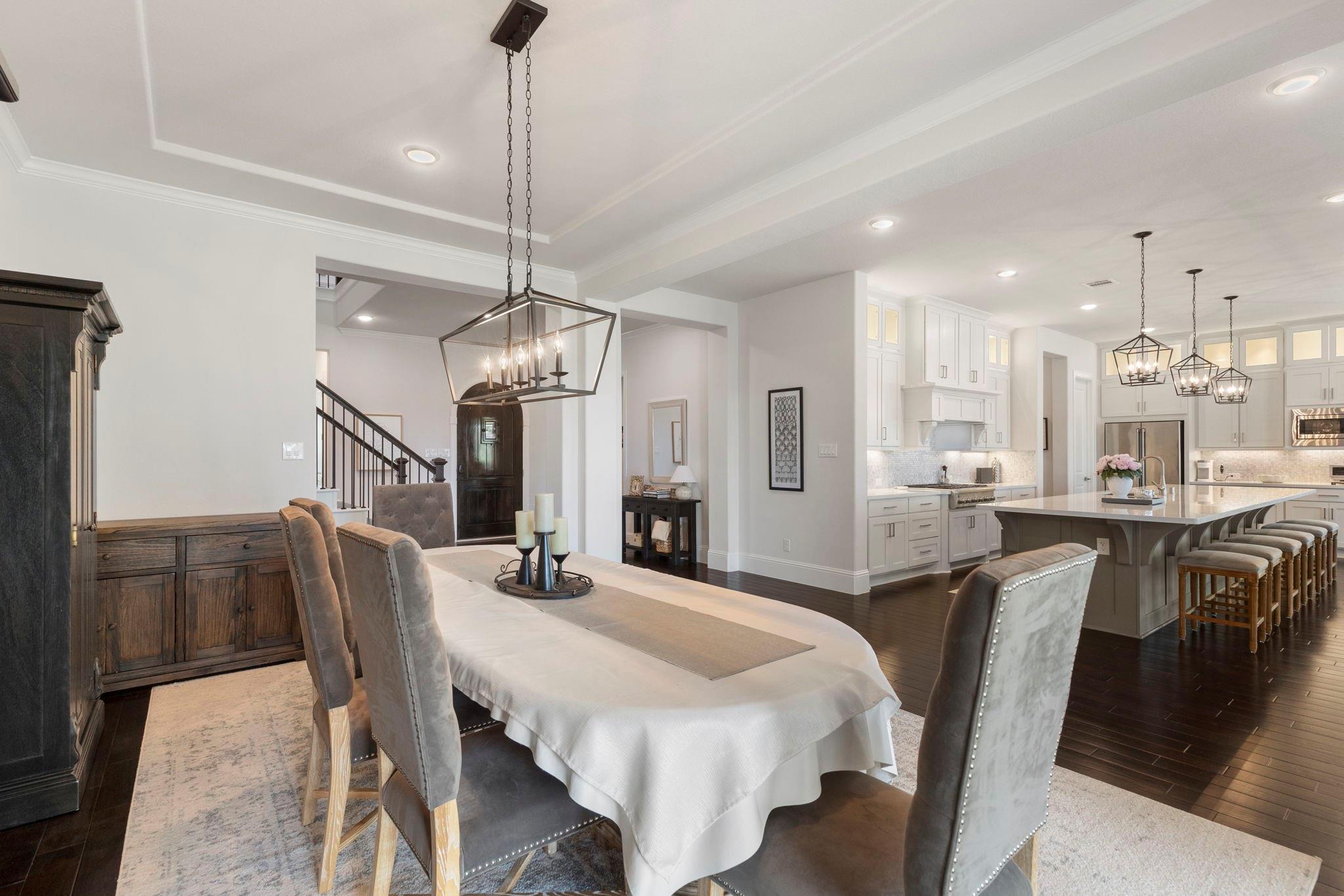 6914 Champion Trail