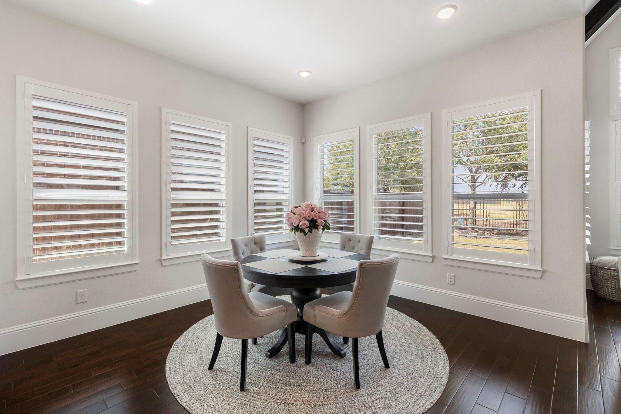 6914 Champion Trail