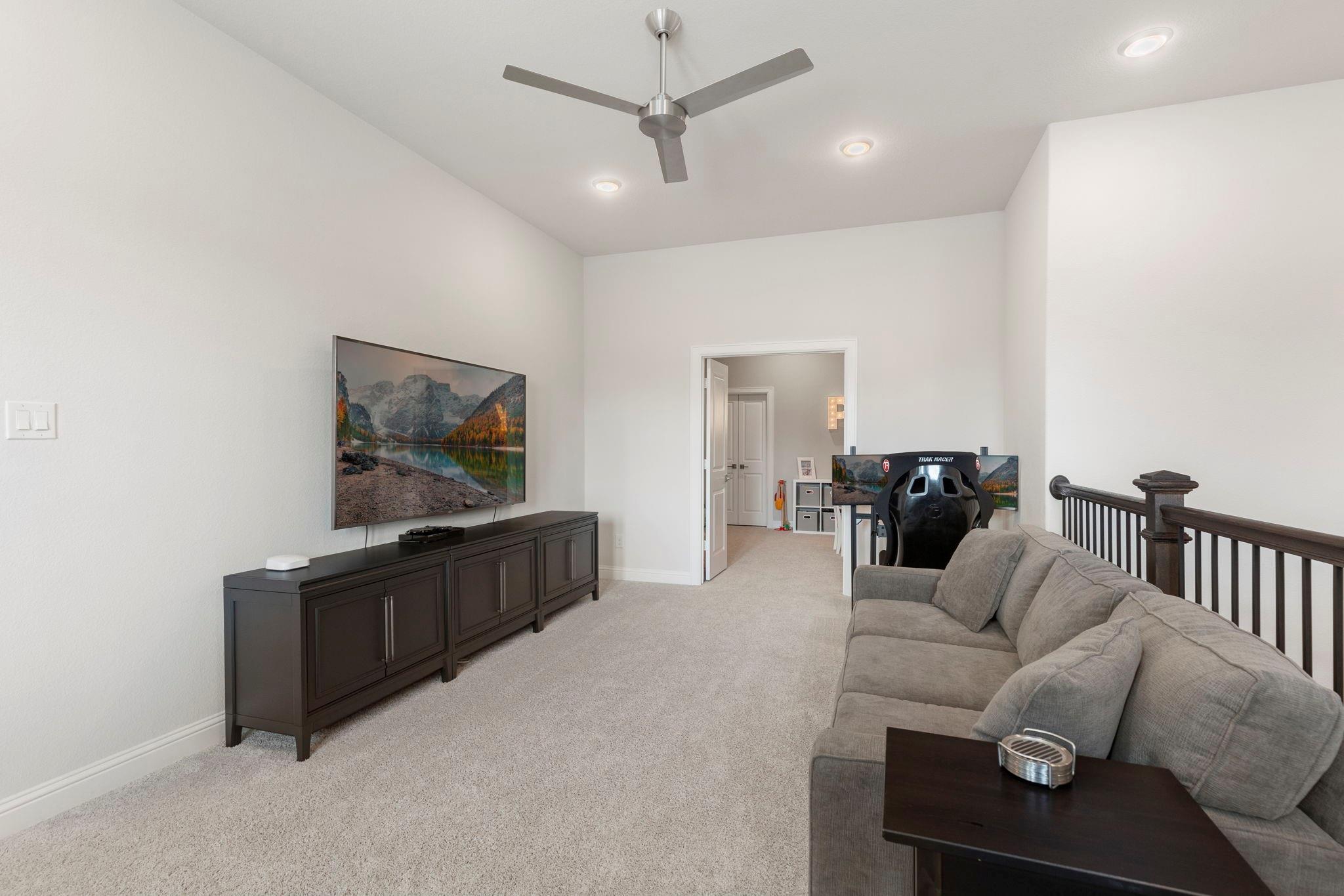6914 Champion Trail