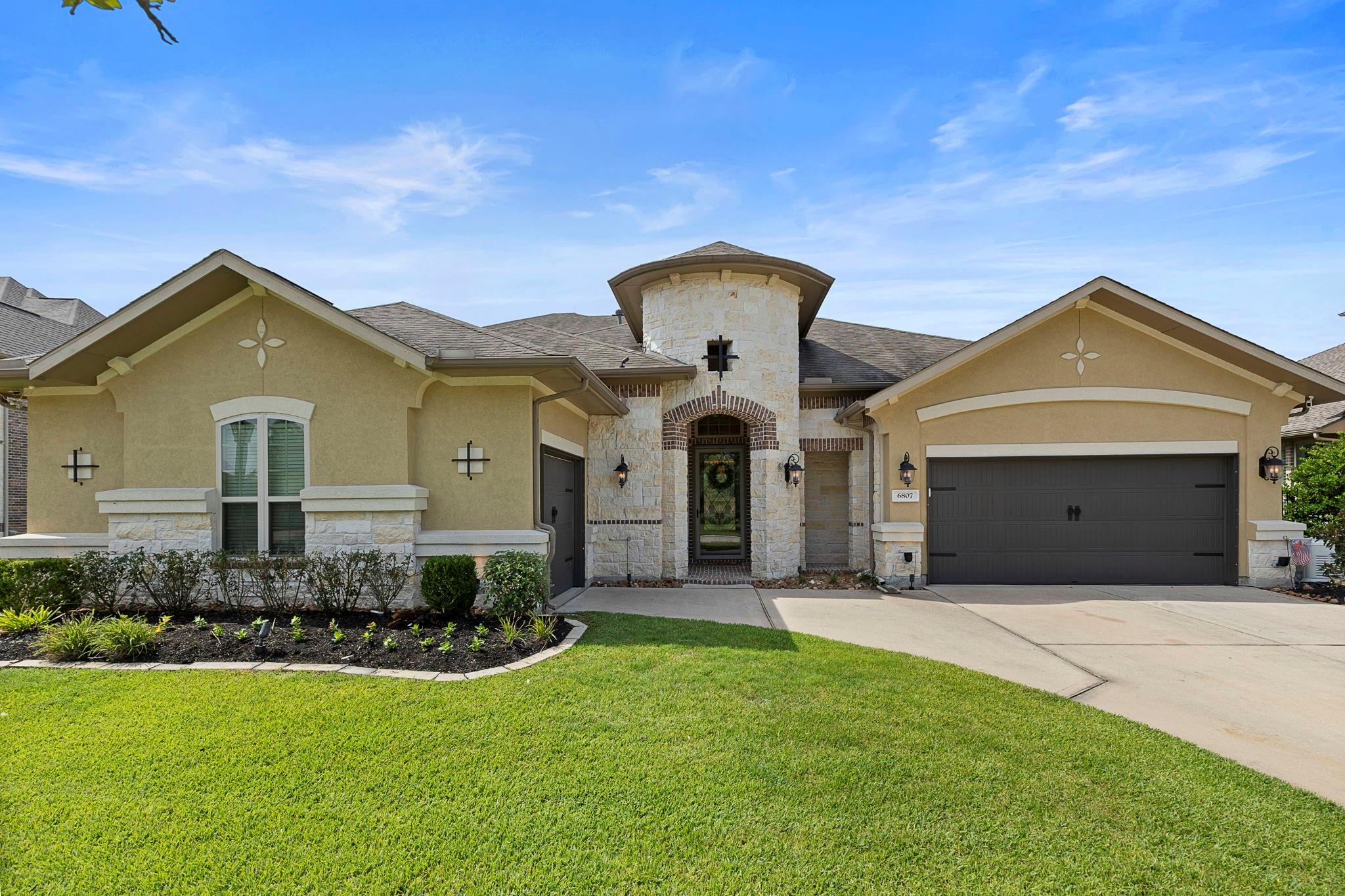 6807 Russet Springs Lane