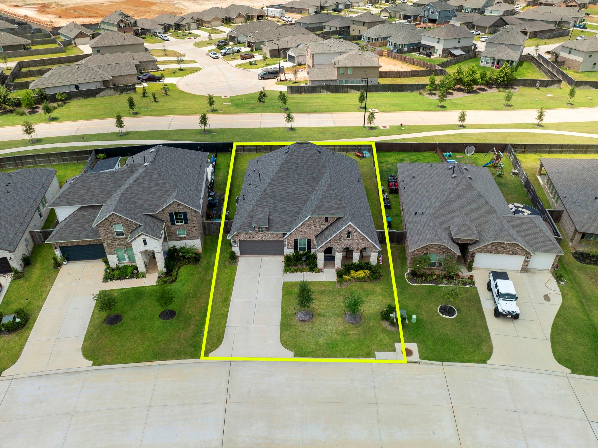 716 Ivory Creek Court