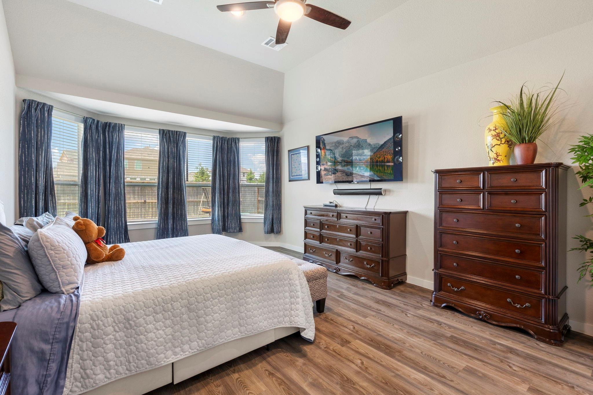 716 Ivory Creek Court