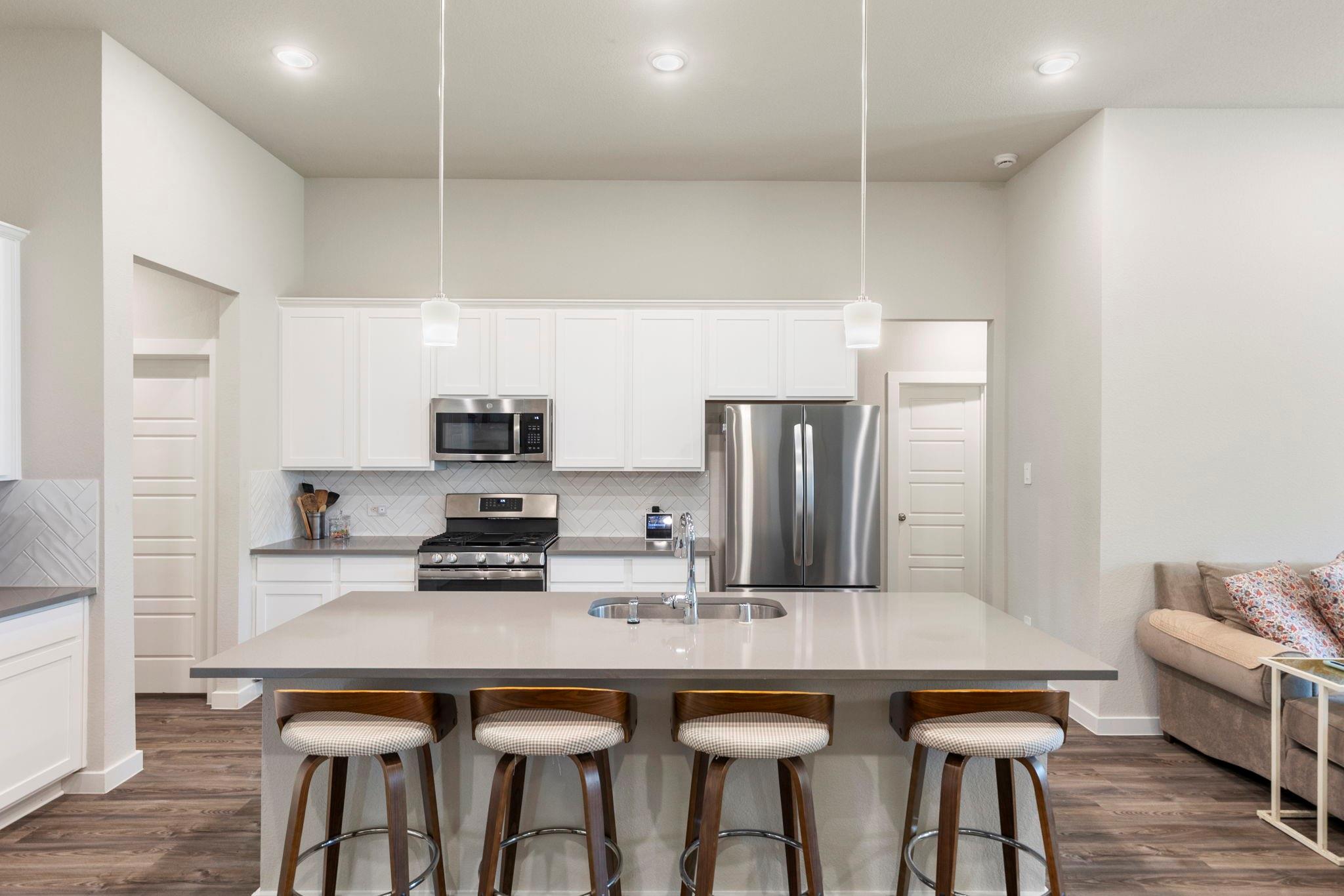 716 Ivory Creek Court