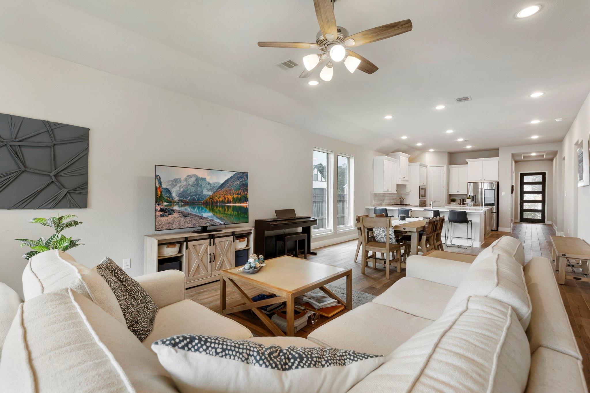 42208 Cubierto Trace