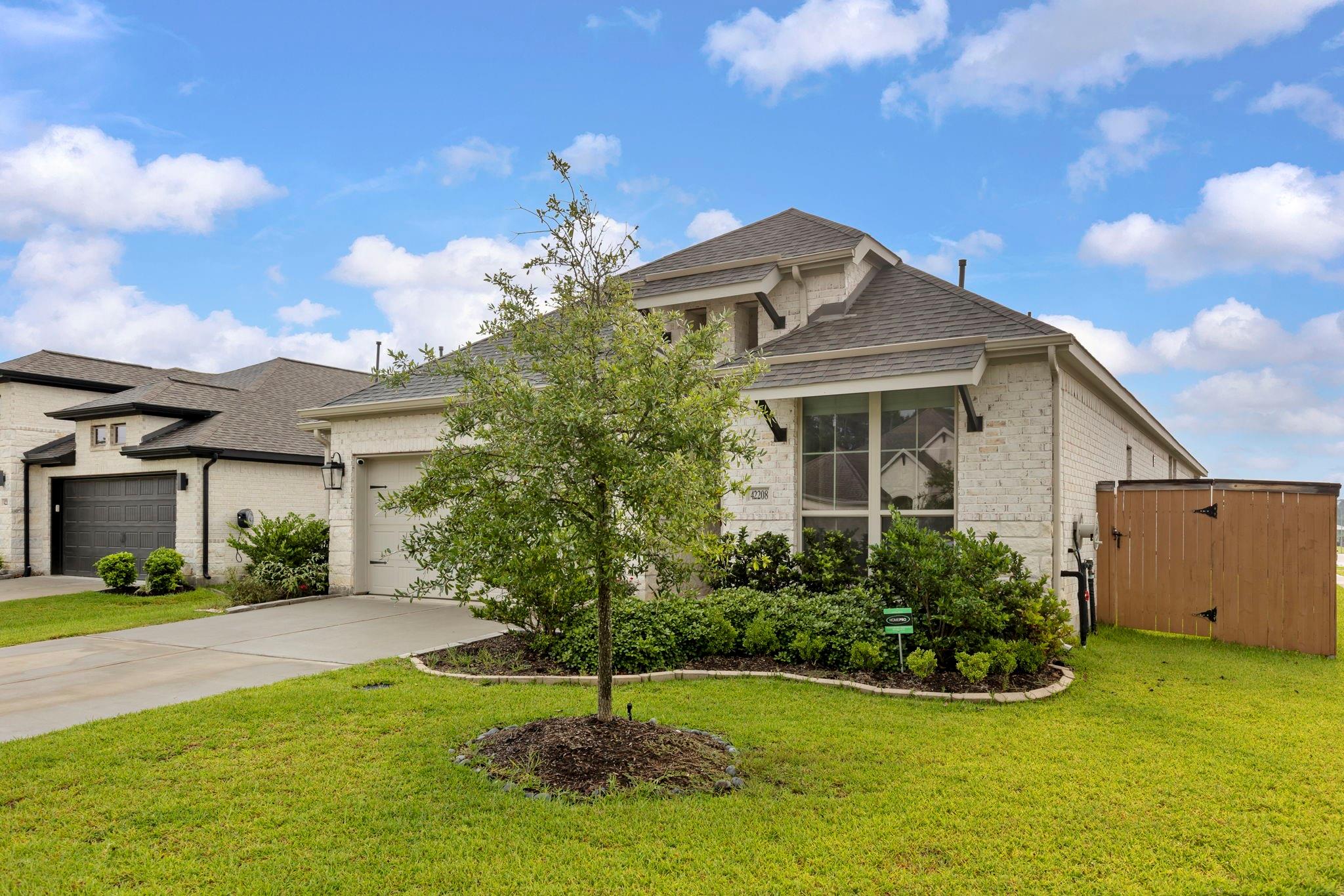 42208 Cubierto Trace